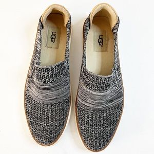 UGG Sammy Slip On Womens Sneakers Size 8